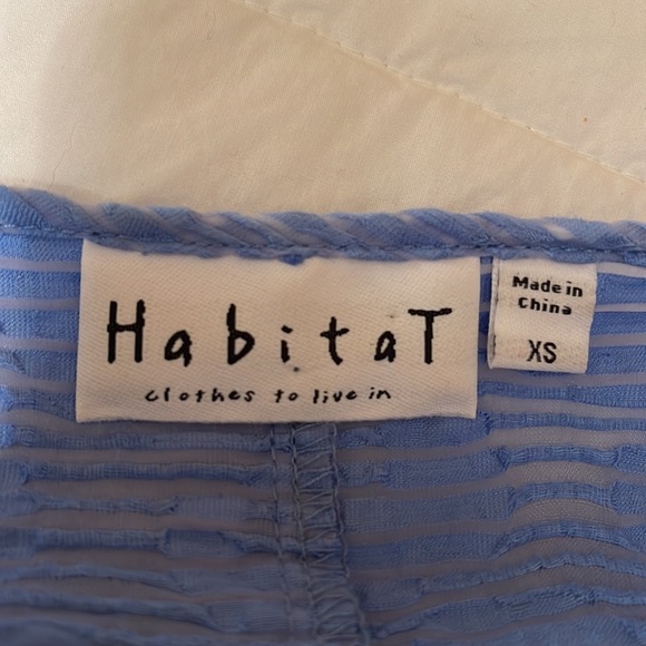 Top - Picture 3 of 3